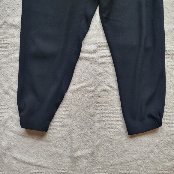 Babaton by Aritzia Dexter Pull On Business Formal Cropped Pant Trousers- Black - Picture 3 of 12